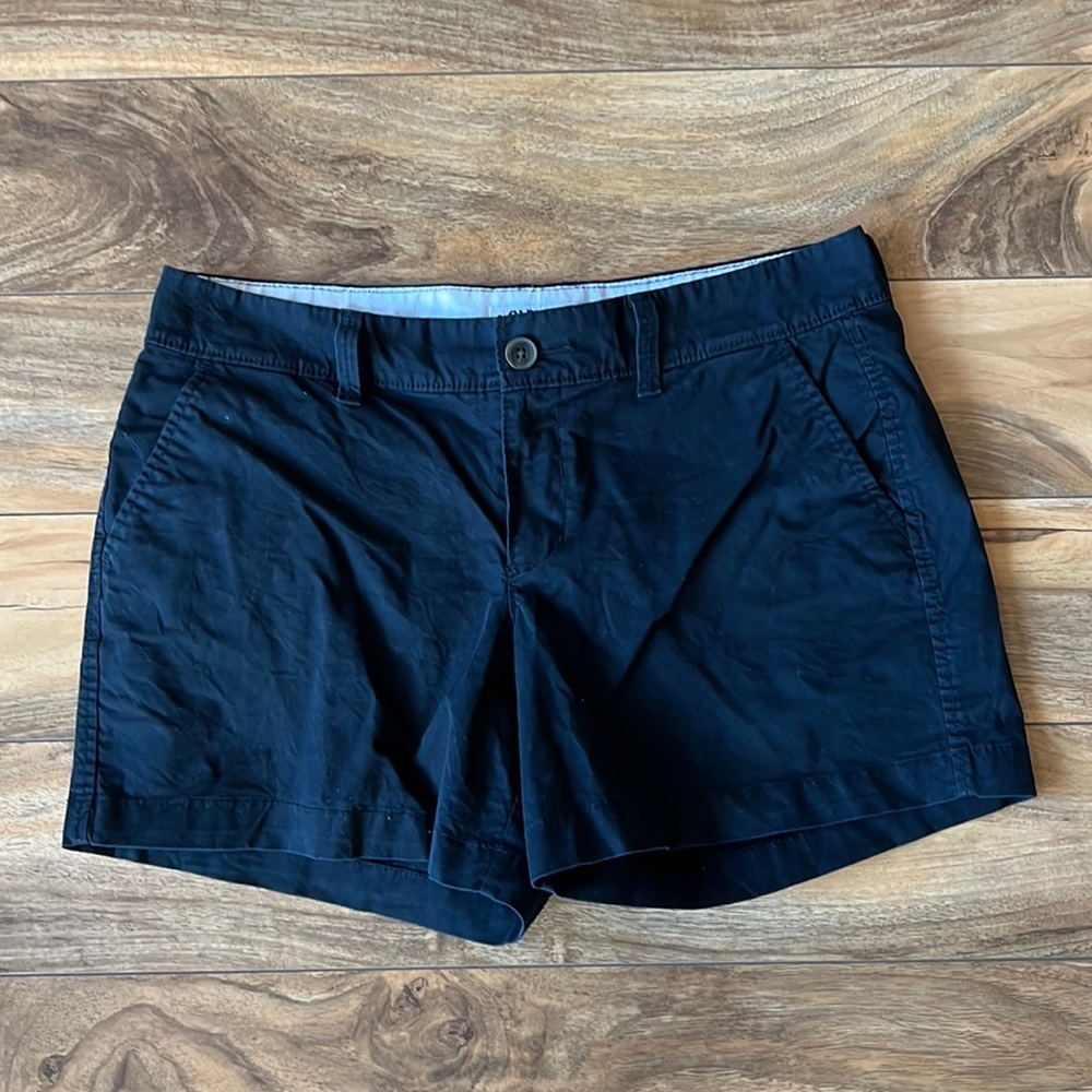 Women’s Old Navy Black Shorts size 4